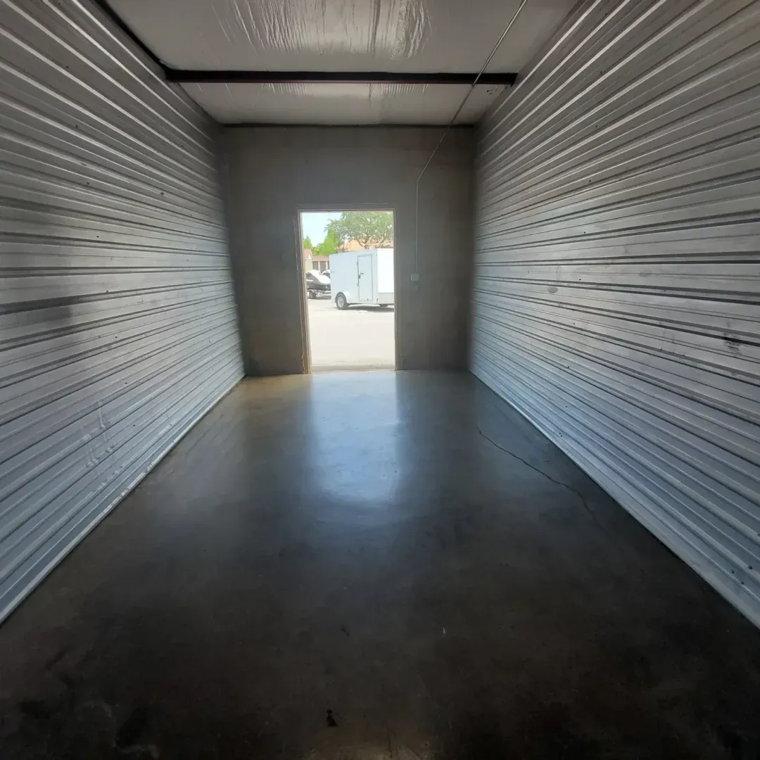 Storage unit interior